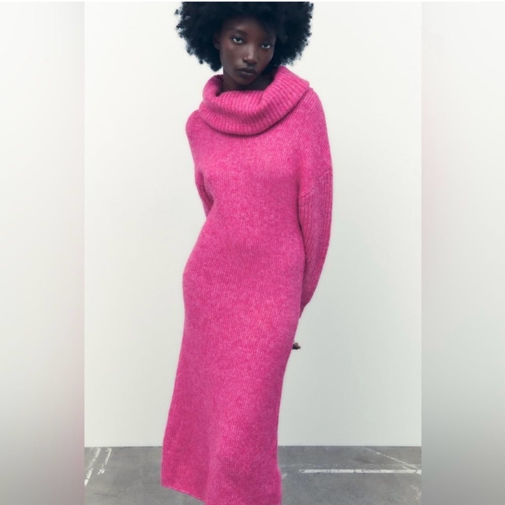 Zara WRAPAROUND COLLAR KNIT DRESS Barbiecore Barbie core